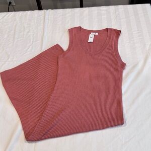 GAP Textured Sleeveless Knit Sweater Dress in Desert Sand, Size Large‎